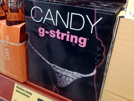 CANDY g-string -- essbare, süße Unterwäsche
